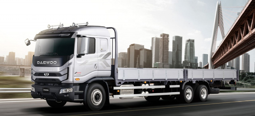 Daewoo_타타대우상용차-뉴-프리마-6X4-12.5톤-저상카고 - baner.jpg Daewoo_타타대우상용차-뉴-프리마-6X4-12.5톤-저상카고 - baner.jpg
