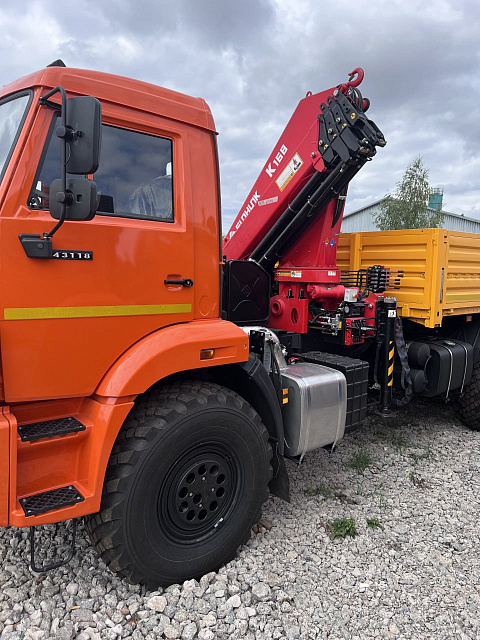 Кран-манипулятор SUNHUNK K168 на базе КАМАЗ 43118 6х6