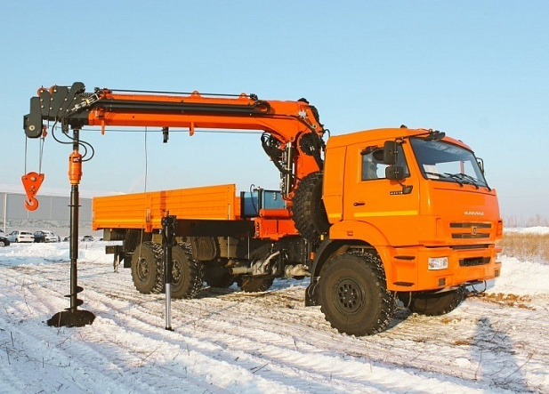 Бурильно-крановая машина HANGIL HGC976 на базе КАМАЗ 43118 6х6