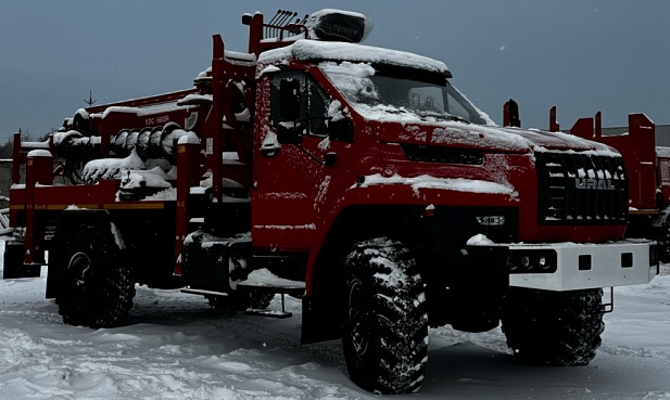 Бурильно-крановая машина KANGLIM KDC5600 на базе УРАЛ NEXT 4х4