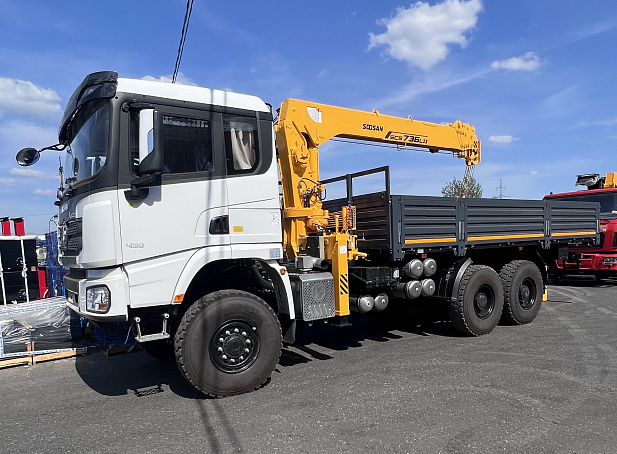Кран-манипулятор Soosan SCS736 на базе SHACMAN 6х6