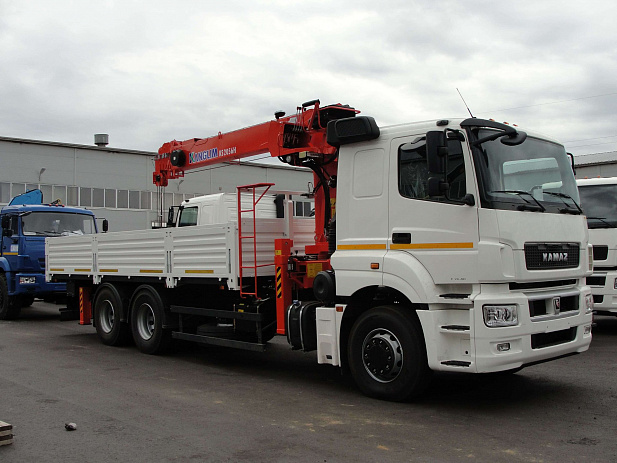 Кран-манипулятор Kanglim KS2056 на базе КАМАЗ 65207 6х4