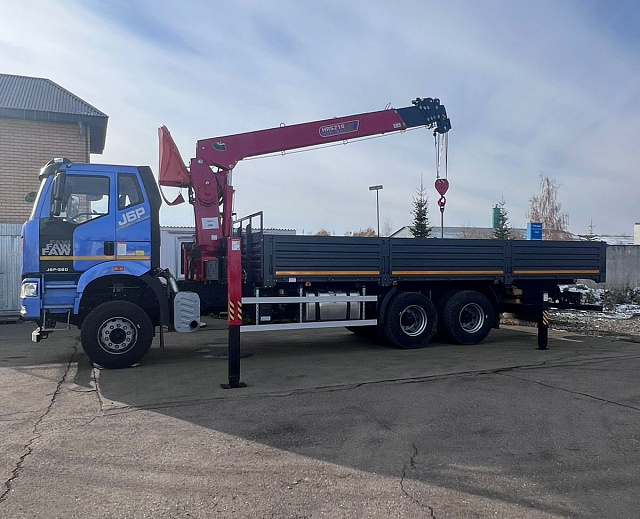 Кран-манипулятор Horyong HRS 216 на базе FAW 6х4