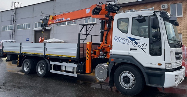 Кран-манипулятор Hangil HGC976 на базе DAEWOO NOVUS 6х4