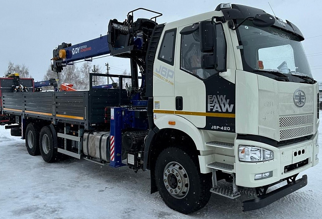 Кран-манипулятор DongYang SS2725 на базе FAW 6х4