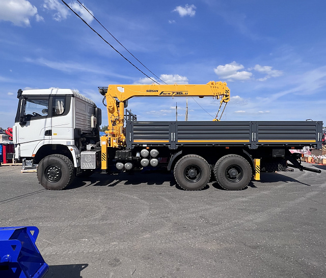 Кран-манипулятор Soosan SCS736 на базе SHACMAN 6х6