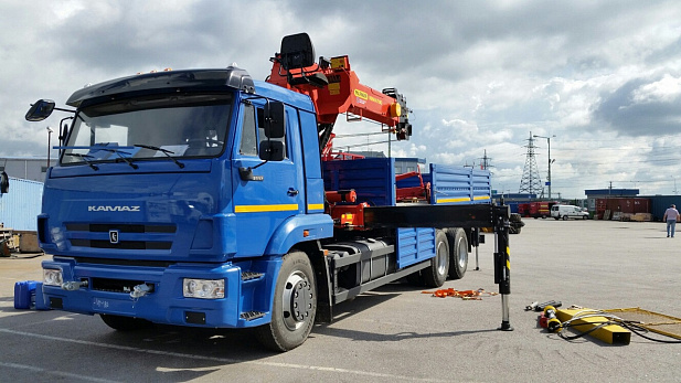 Кран-манипулятор ИНМАН ИТ 150 на базе КАМАЗ 65117 6х4