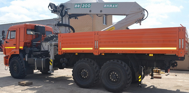 Кран-манипулятор ИФ 300 ИНМАН на базе КАМАЗ 43118 6х6