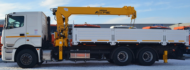 Кран-манипулятор Soosan SCS746 на базе КАМАЗ 65207 6х4