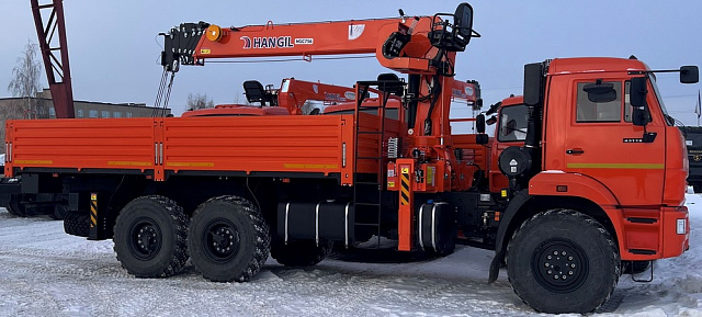 Кран-манипулятор Hangil HGC756 на базе КАМАЗ 43118 6х6