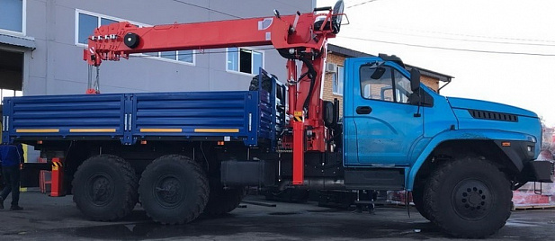 Кран-манипулятор Hangil HGC976 на базе УРАЛ NEXT 6х6