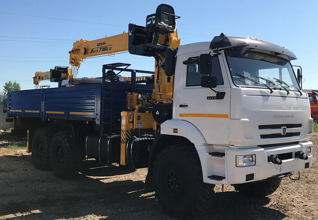 Кран-манипулятор Soosan SCS736 на базе КАМАЗ 43118 6х6