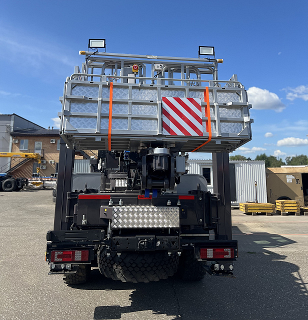 Автогидроподъемник Hansin 450А на базе КАМАЗ 43118 6х6