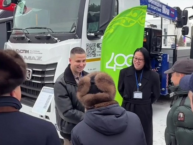 Бортовой КАМАZ-65658 (6×2-2) с КМУ ИКран RS1966 ACE (9 тонн)