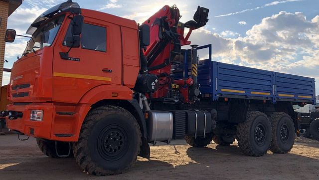 Кран-манипулятор ИНМАН ИМ 320 на базе КАМАЗ 43118 6х6